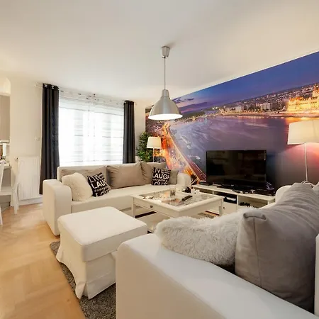 Gde Hollo * Boedapest