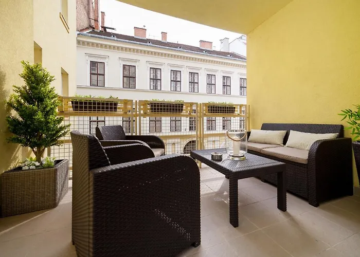 Gde Hollo Apartmán